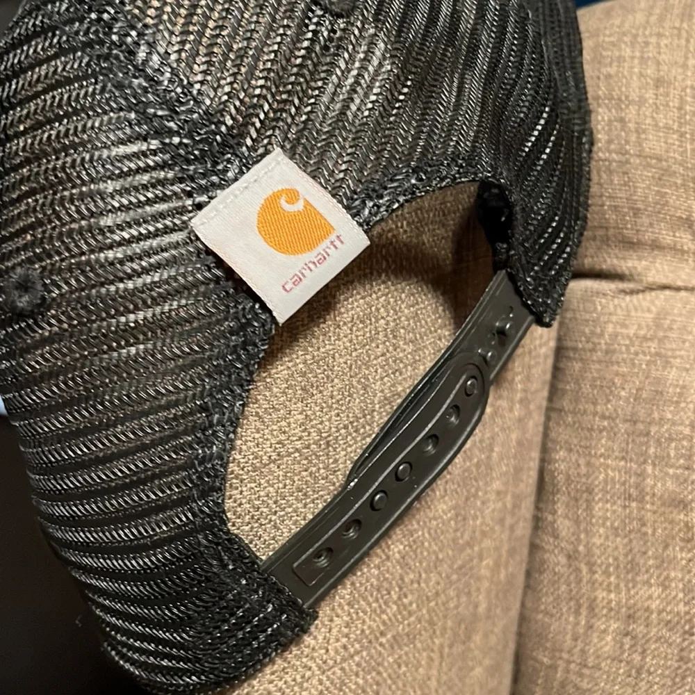 Carhartt mend's Black Mesh Trucker Hat - Picture 2 of 4